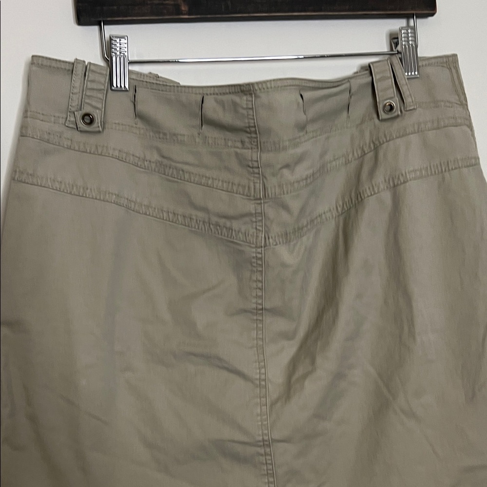 Khaki Casual Skirt with Belt loops Skort (shorts inside) side pockets - Picture 6 of 9